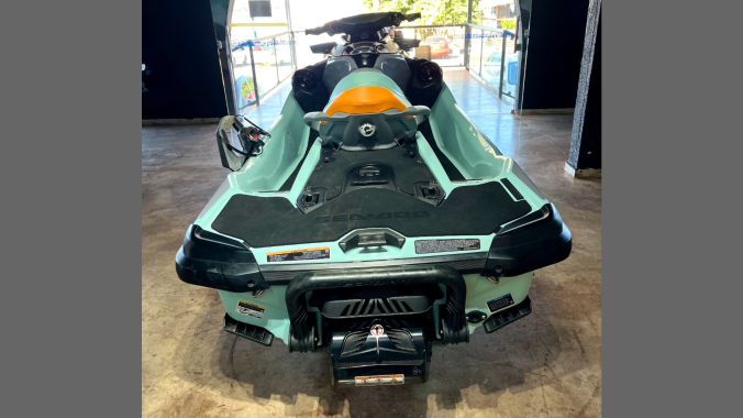 02 Wake Pro 230