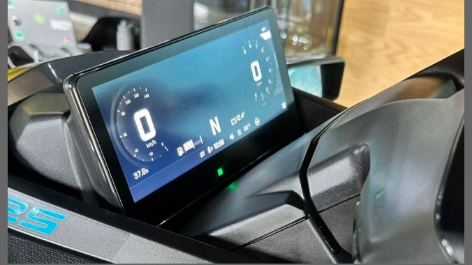 03 GTX 325 Limited 2025