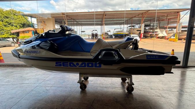02 Sea Doo Wake Pro 230 2025